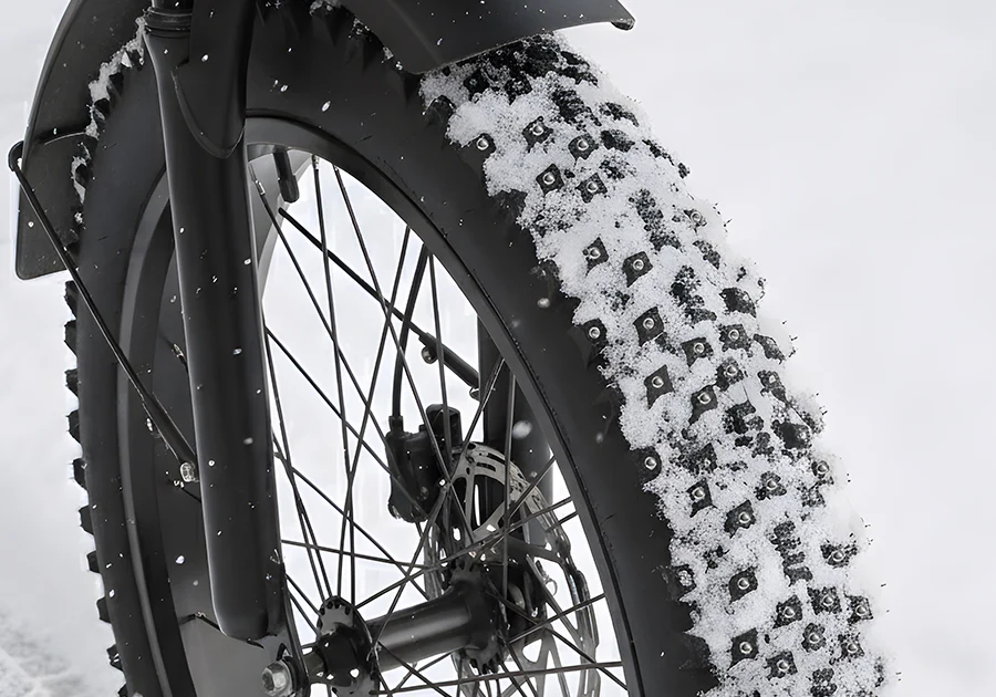 26" Studded Winter Tire - Image 3